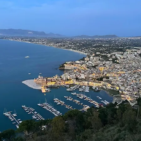 Fantastic Sea & Harbour View Nino Bixio * Castellammare del Golfo