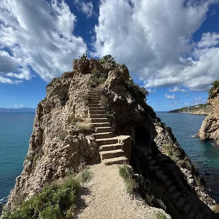 Fantastic Sea & Harbour View Nino Bixio